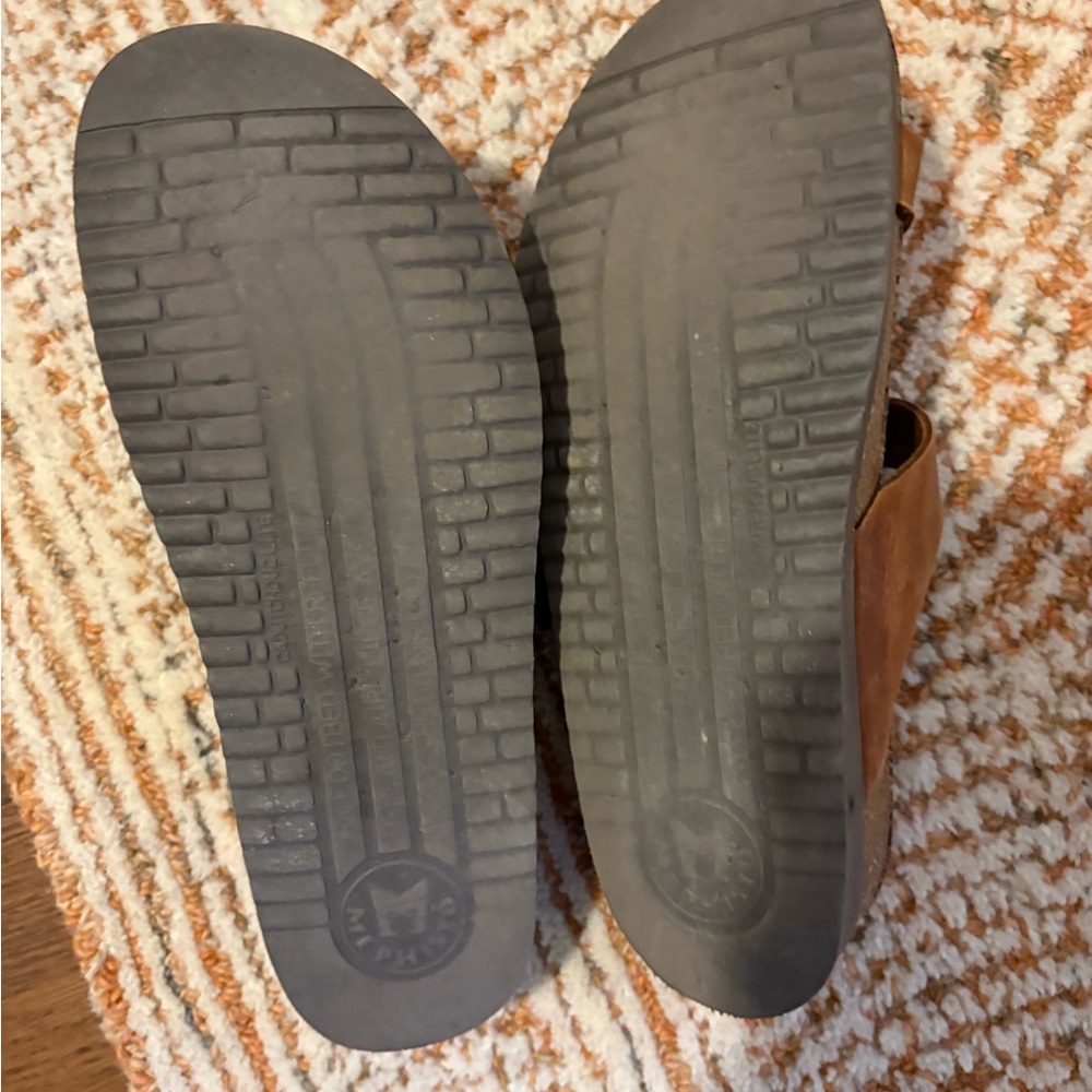 Mephisto Tan Leather Sandals size 38 - Picture 3 of 4